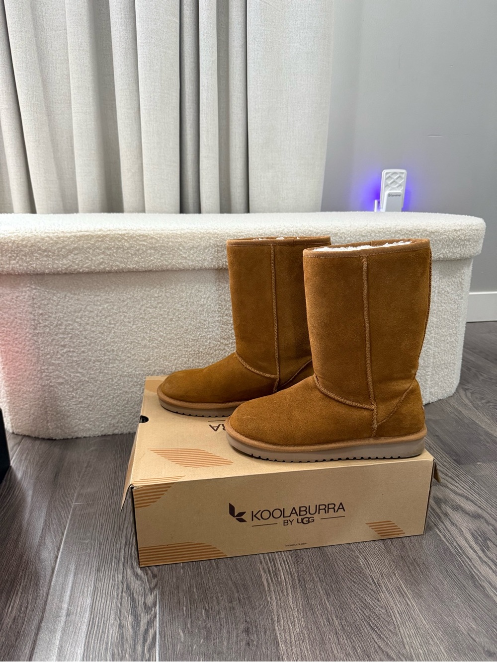 Koolaburra by UGG Koola Short Winter Boots US 7